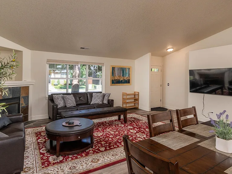 20663 Couples Ln — Photo 2