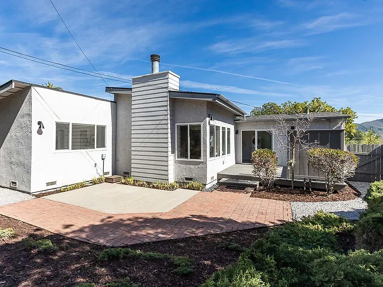 380 Christina Way — Photo 30