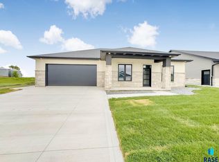 413 W 5th St, Crooks, SD 57020