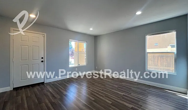 9334 Azurite Ave — Photo 5