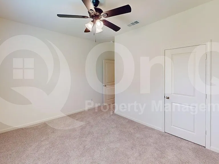 4529 Wood Fern Rd — Photo 13
