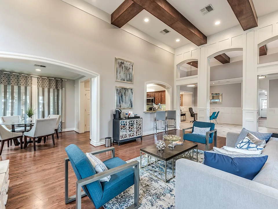 Bala Woods at Kingwood Apartments