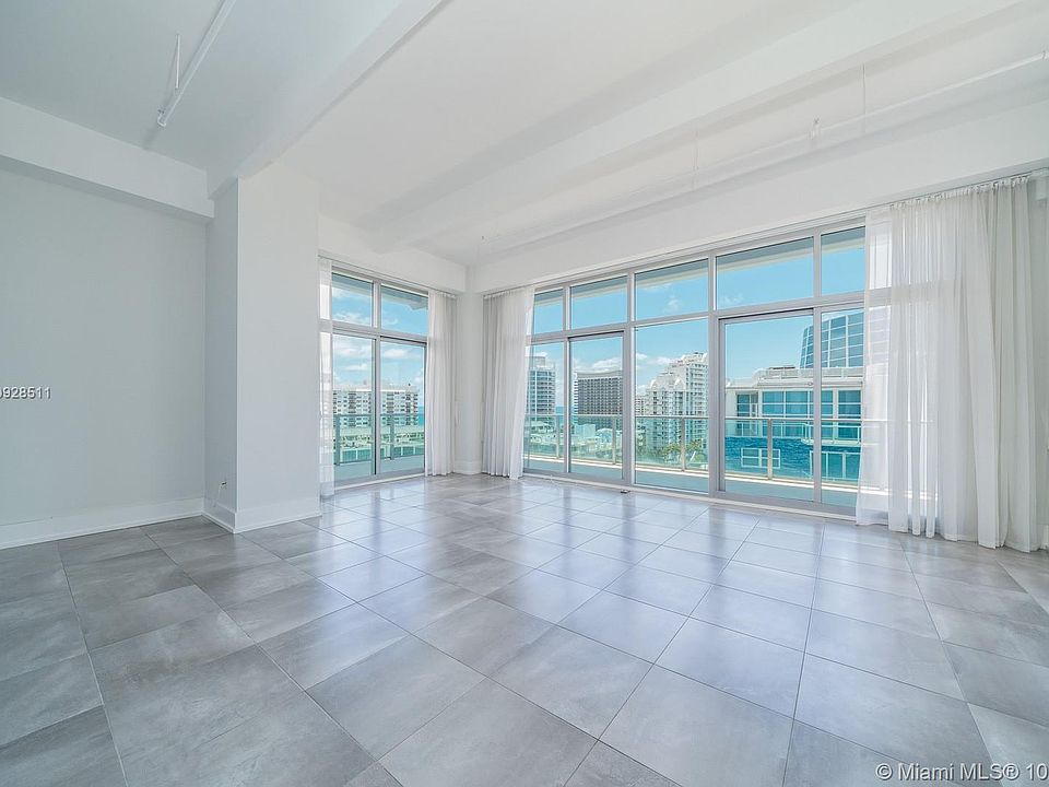 1st image of 201 Aqua Ave APT 1003