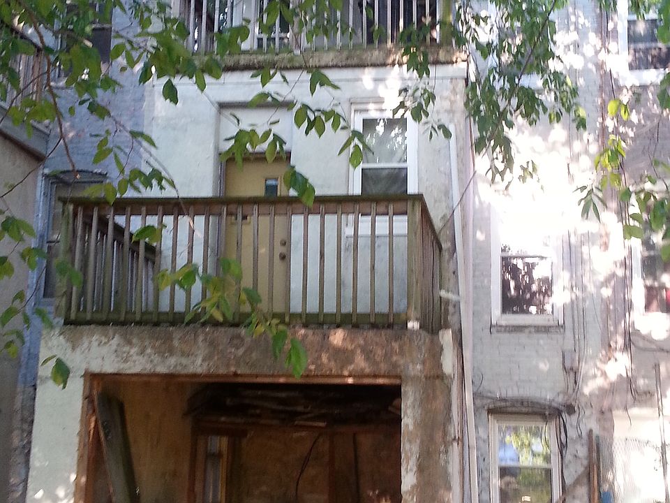 2nd image of 3424 Saint Ambrose Ave