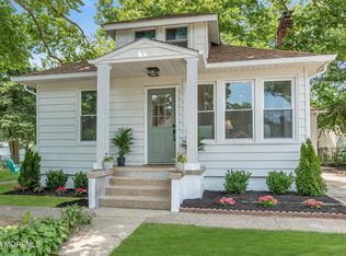 184 Ridge Ave, Belford, NJ 07718