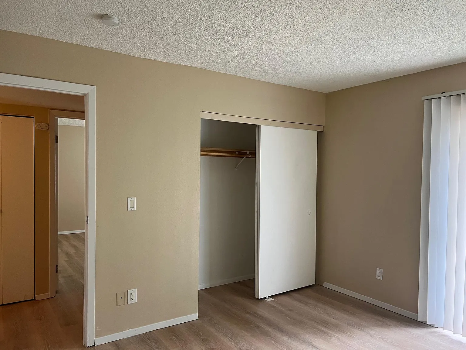 3 bed, 1177 sqft, $1,795 — Photo 4