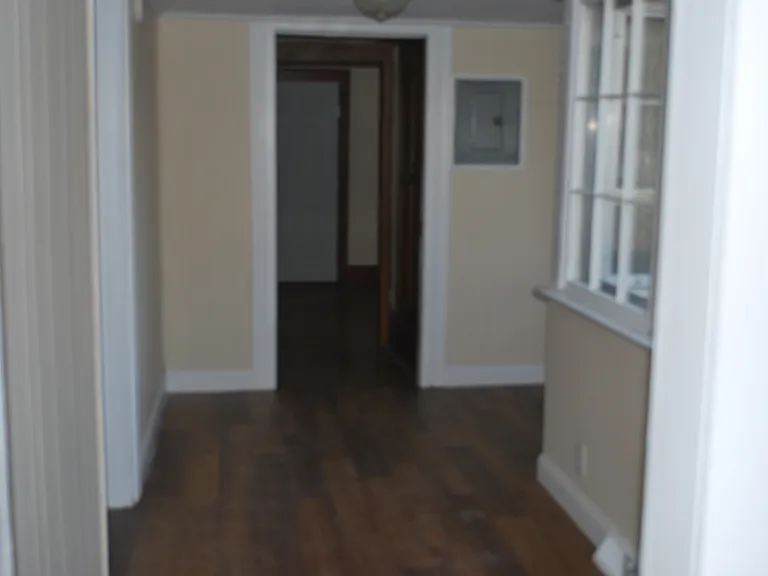 610 Oak St — Photo 8