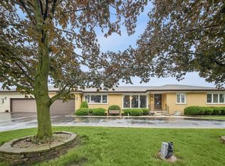 8231 W Berwyn Ave, Chicago, IL 60656