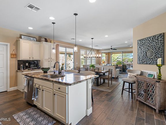 2nd image of 4467 COVERED WAGON Trail