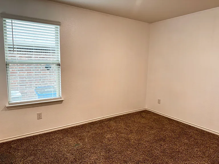 4325 Pyramid Dr — Photo 13
