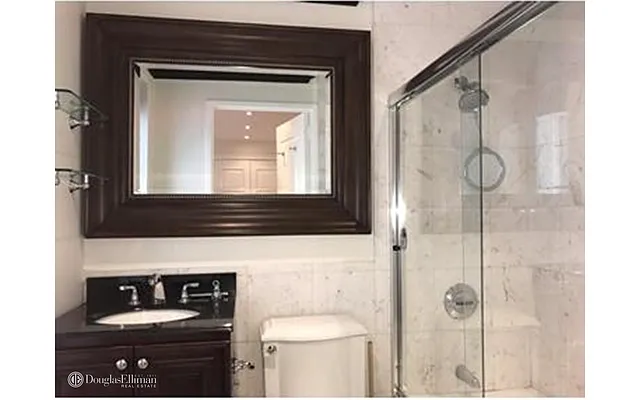 Rented by Douglas Elliman | media 22