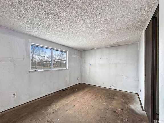 4th image of 11019 Bornite Ct