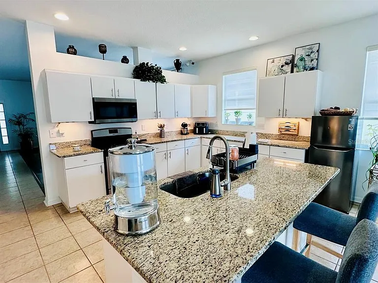 24900 Oakhaven Ct — Photo 34