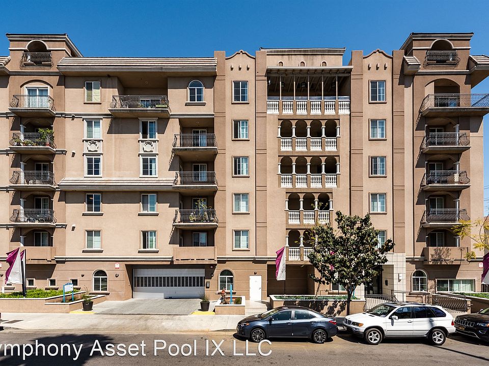 1st image of 844 Fedora St #10318928