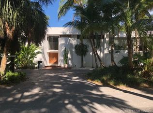 3765 Solana Rd, Miami, FL 33133