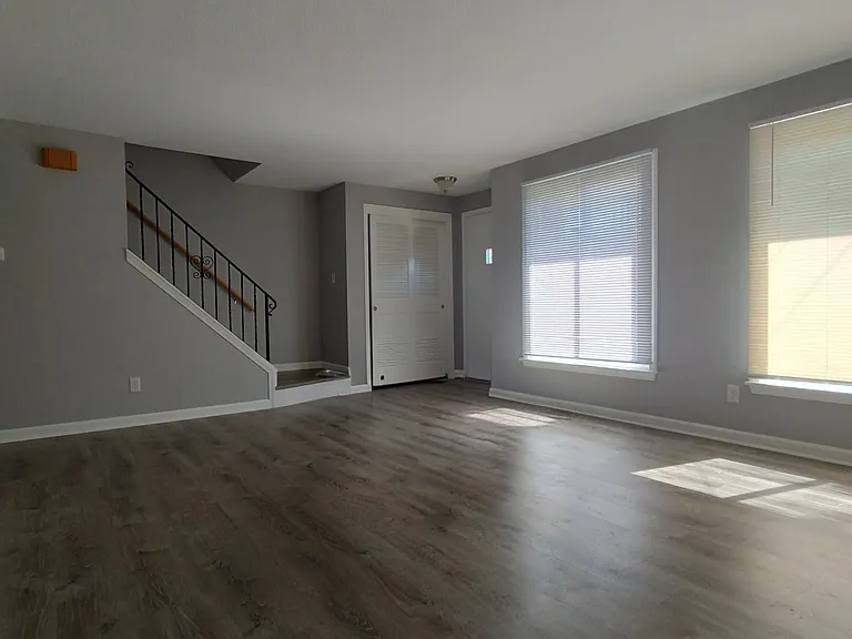 4116 Highview Pkwy #1 — Photo 5