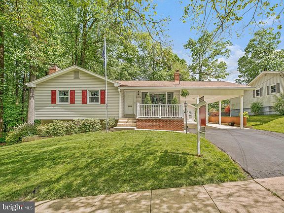 2nd image of 1019 Neal Dr
