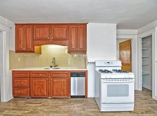 9 Carlton St #2, Salem, MA 01970