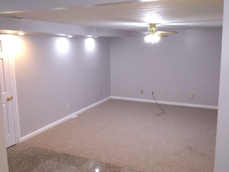 1st image of 3821 W 77th Plz