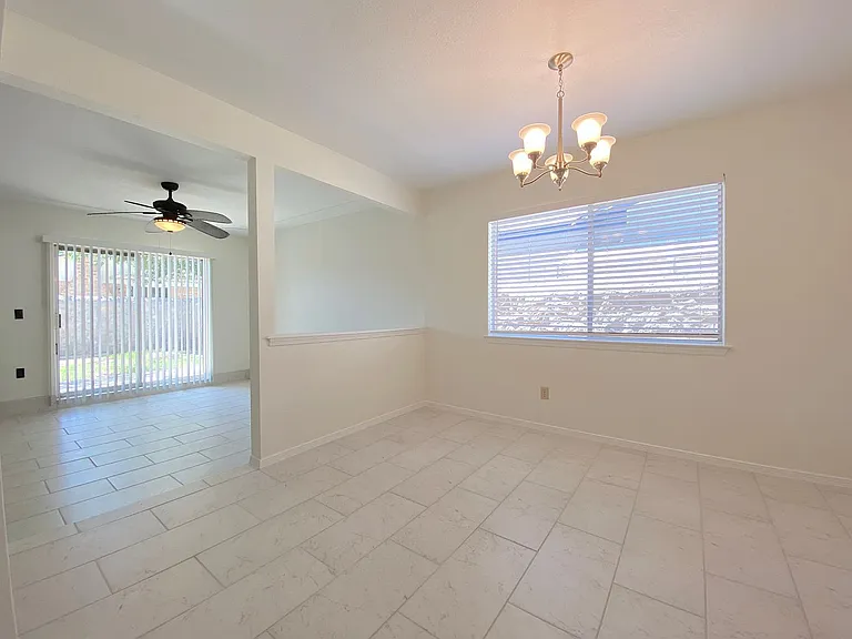 5012 Salem Dr — Photo 10