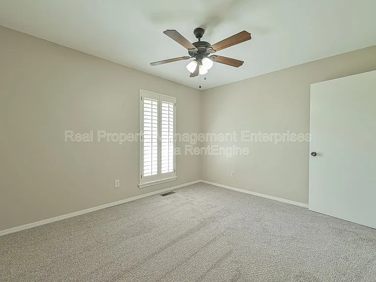 7016 Stonycreek Dr — Photo 19
