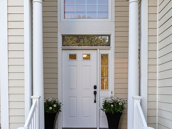 5th image of 41 Wake Robin Ln
