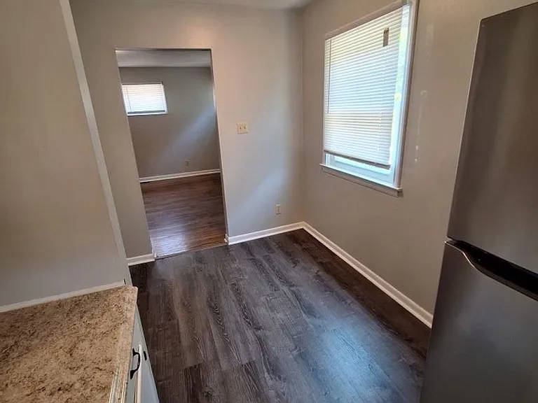 838 Ridge Rd — Photo 9