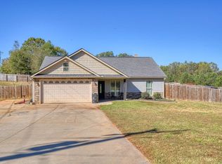 111 Mountain View Ln, Inman, SC 29349