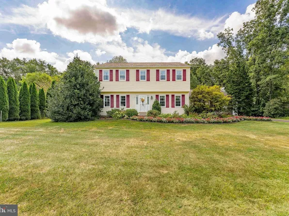 1406 Heather Ln, West Chester, PA 19380