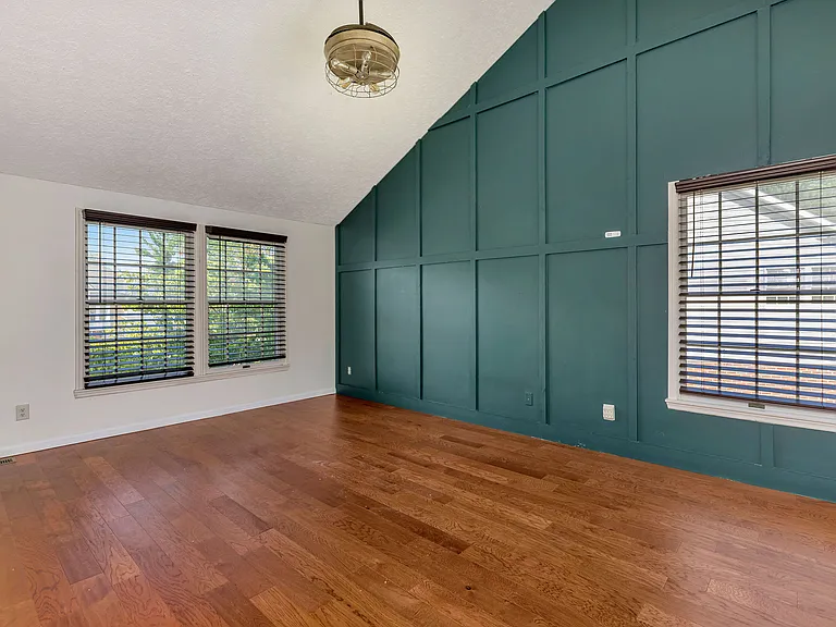 3291 Shadylake Dr — Photo 23