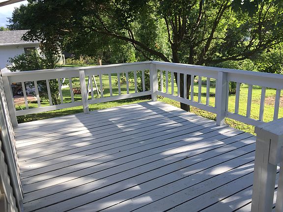 2nd image of 1006 Timber Ln