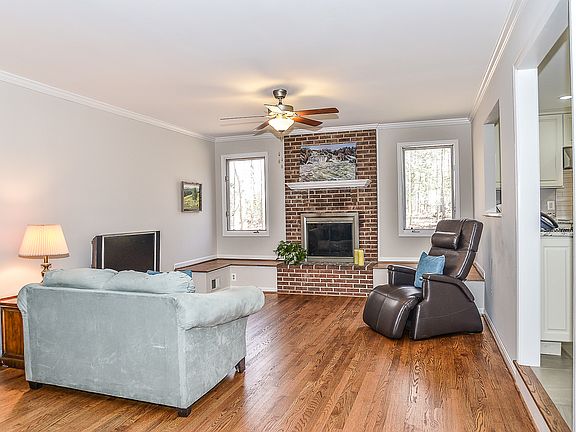 5th image of 11204 Split Rail Ln