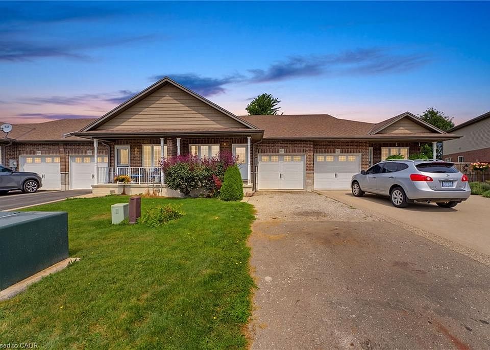 1st image of 97 Macneil Ct