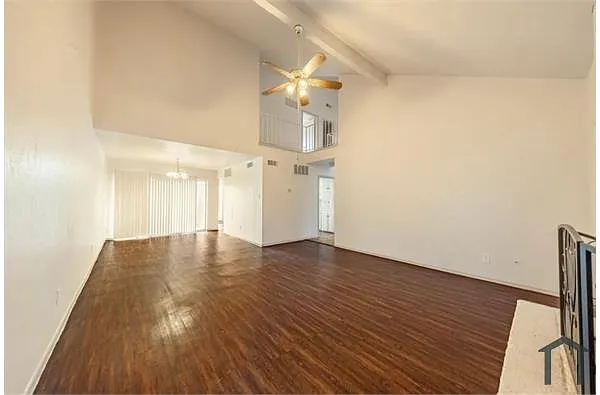 Building Photo - 212 Trellis Pl