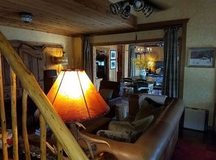 937 Pedernales Oaks Rd, Johnson City, TX 78636