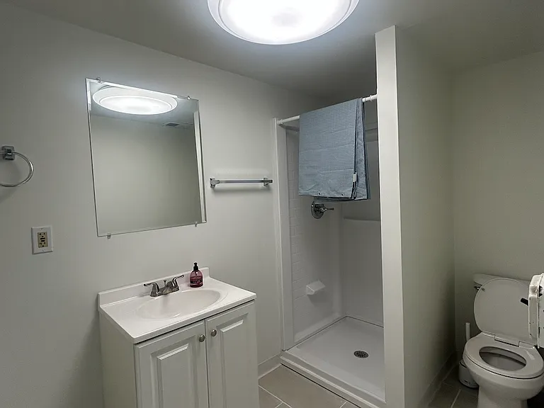 34 Bedford Ave #1 — Photo 5