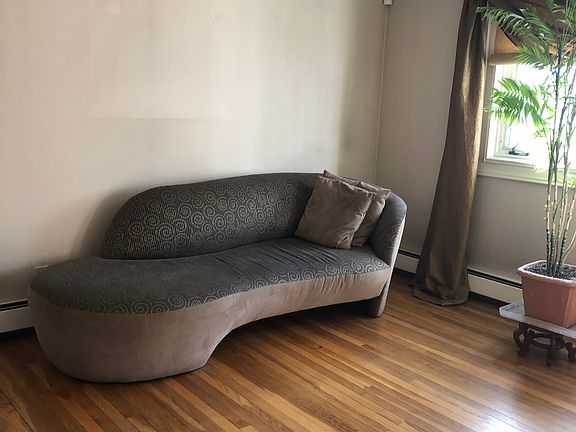 3rd image of 30 N Perkins Ave