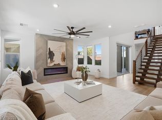 9725 Starlight Ridge Ave, Spring Valley, NV 89148