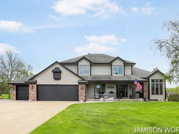 2738 Railside Ct SW, Byron Center, MI 49315