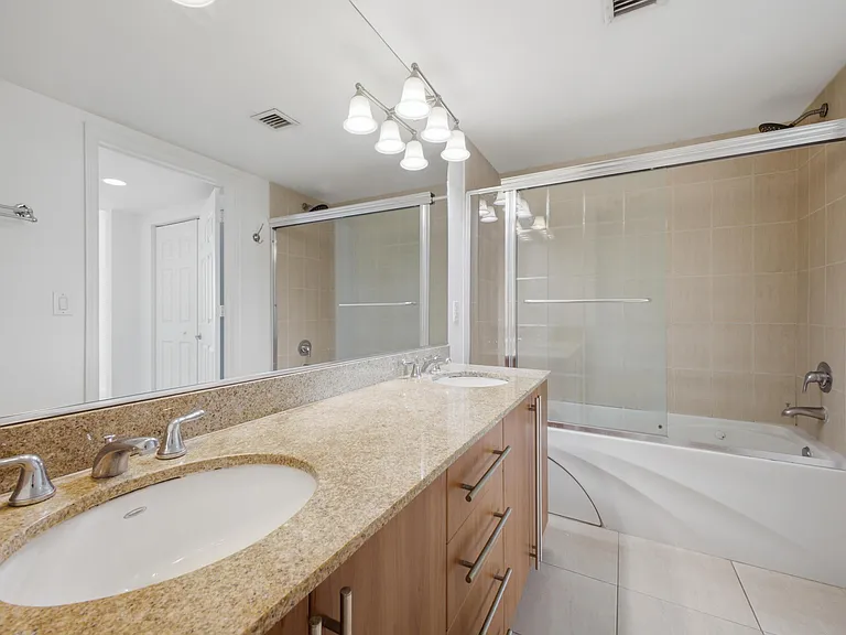 610 Clematis St #804 — Photo 21