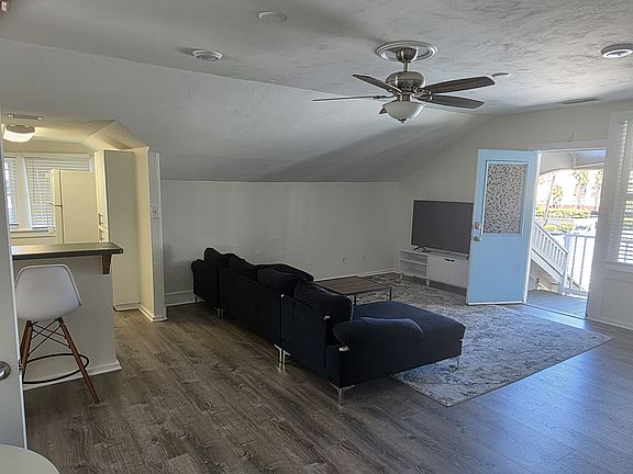 5th image of 25 Old Mission Ave #3