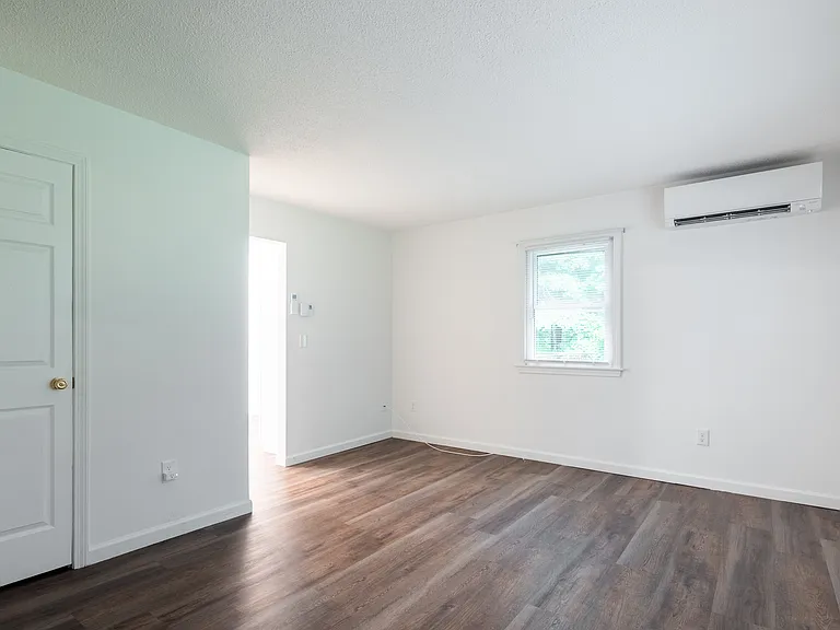 328 Dr Foote Rd #R — Photo 3