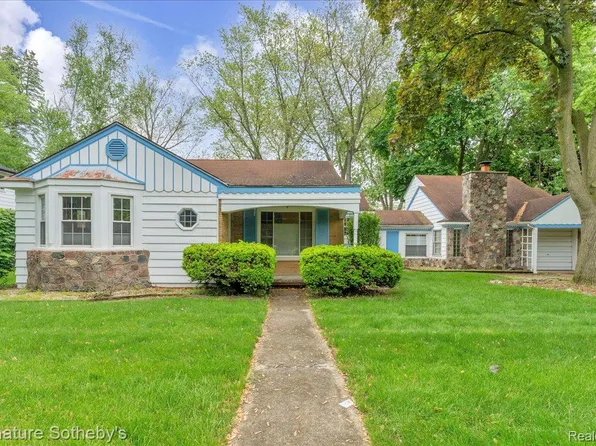 21218 Saint Francis St, Farmington Hills, MI 48336