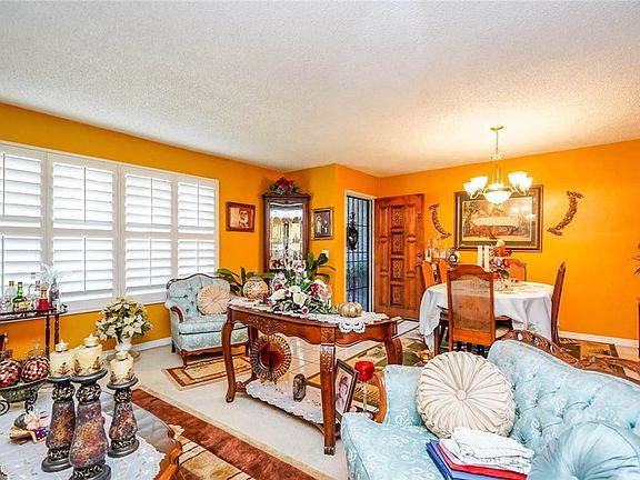 4th image of 17721 Norwalk Blvd Unit 3