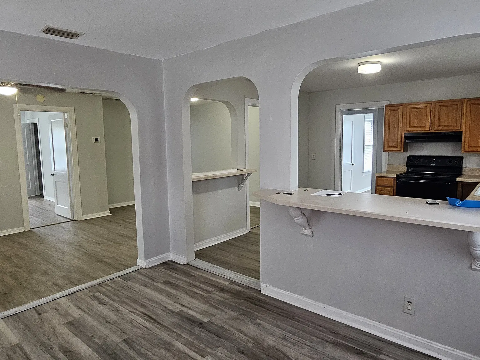 2 bed, 1115 sqft, $1,800 — Photo 1