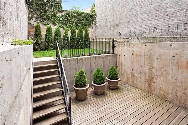 Rented by Corcoran | media 8