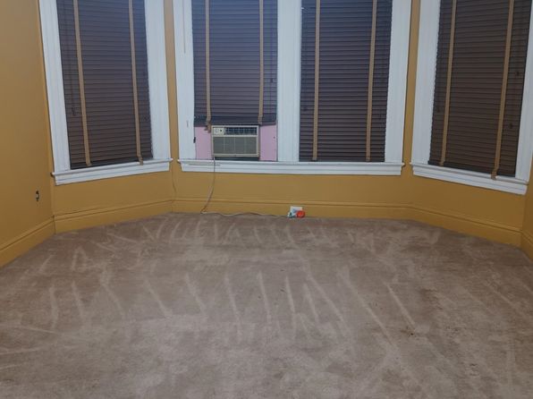 572 E 25th St FLOOR 1