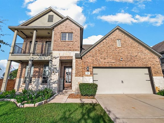 2nd image of 3214 Red Pebble Ln