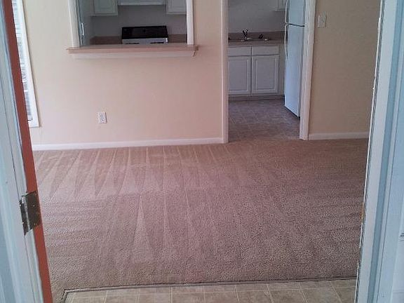 3rd image of 4647 Edwardian Ct