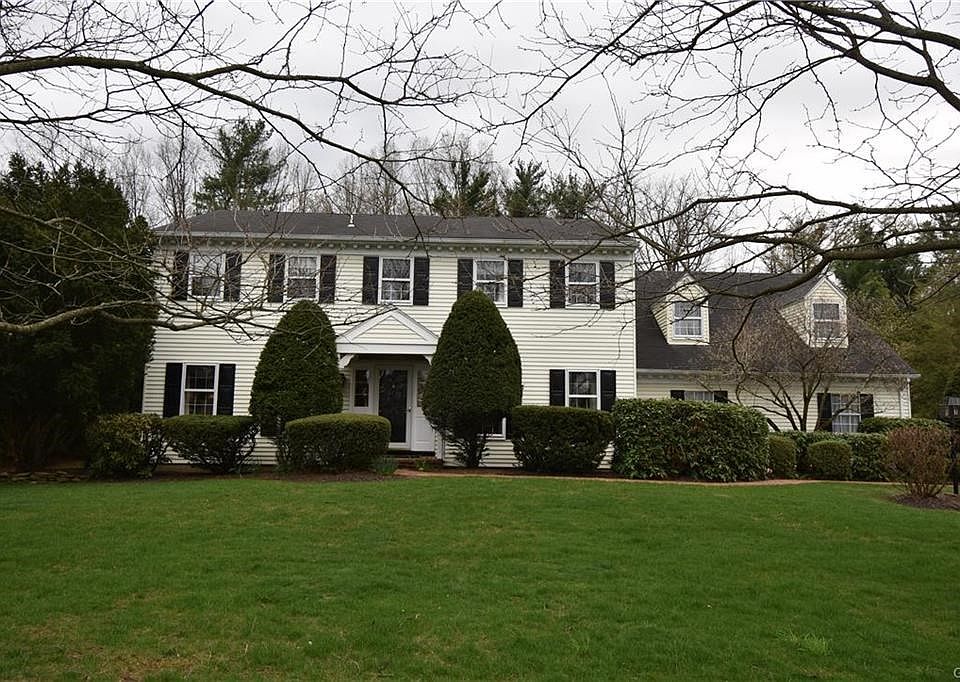 1st image of 5140 Wisteria Dr